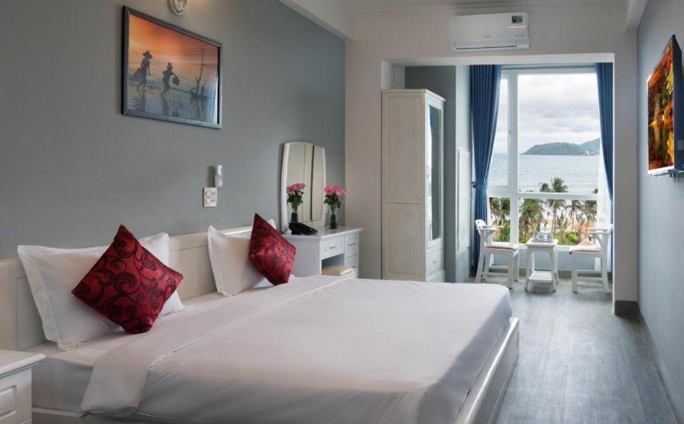 Montana Hotel Nha Trang Exteriör bild