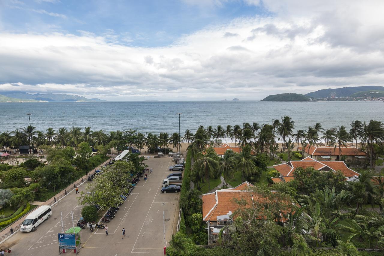 Montana Hotel Nha Trang Exteriör bild